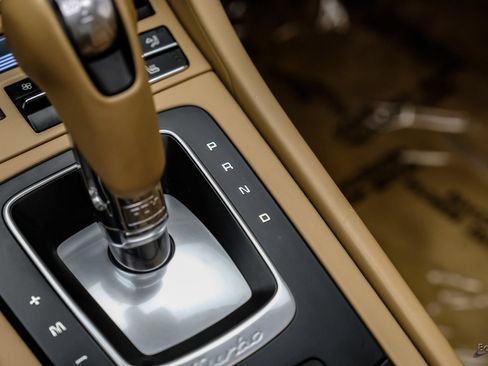 Used 2014 Porsche 911 Turbo S AWD/4WD image 65