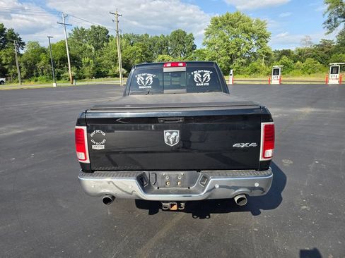Used 2015 RAM 1500 Laramie w/ Convenience Group AWD/4WD image 6