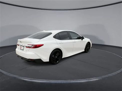 Certified 2025 Toyota Camry SE image 8