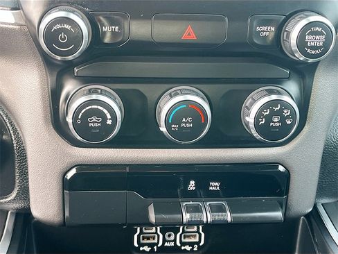 Used 2020 RAM 1500 Big Horn image 13
