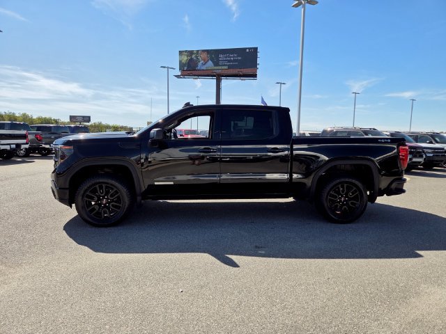 Used 2022 GMC Sierra 1500 Elevation AWD/4WD image 3