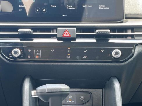 New 2026 Kia Sportage LX FWD image 14