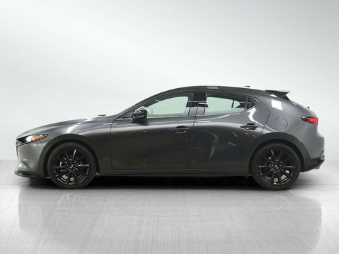 Used 2021 MAZDA MAZDA3 Hatchback w/Premium Plus Pkg image 2