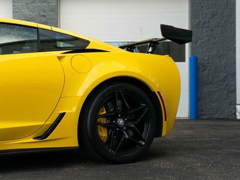 Used 2019 Chevrolet Corvette ZR1 image 32