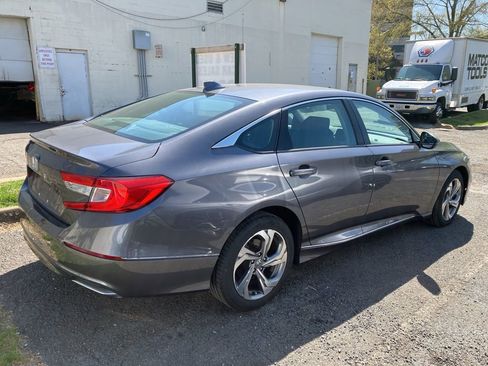 Used 2018 Honda Accord EX-L image 8