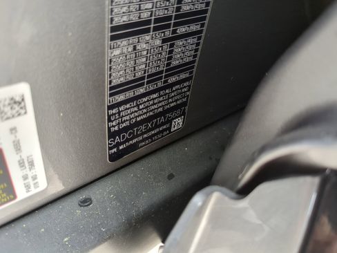 New 2026 Jaguar F-PACE R-Dynamic S image 38