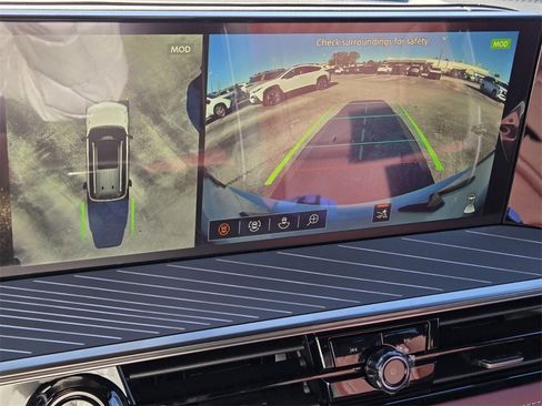 New 2026 INFINITI QX80 Autograph w/ Premium Cargo Package image 18