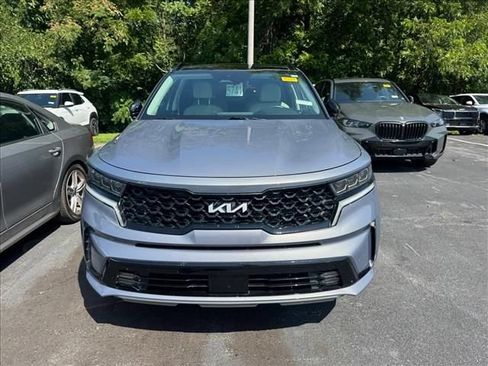 Certified 2023 Kia Sorento SX AWD/4WD image 10