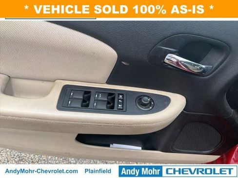 Used 2012 Dodge Avenger SE FWD image 11