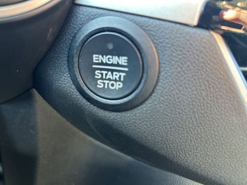 Used 2022 Ford Escape SEL image 20