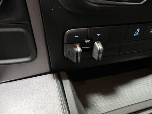 Used 2023 RAM 1500 Classic SLT w/ Trailer & Traction Group image 26