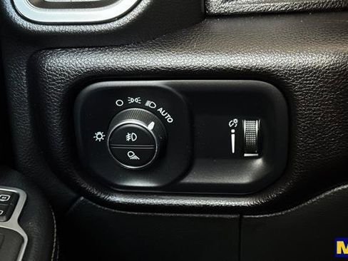 Used 2023 RAM 3500 Big Horn w/ Level 1 Equipment Group image 31