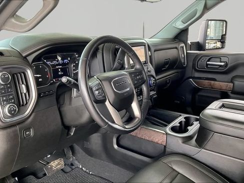 Used 2022 GMC Sierra 2500 Denali w/ Denali Ultimate Package AWD/4WD image 12