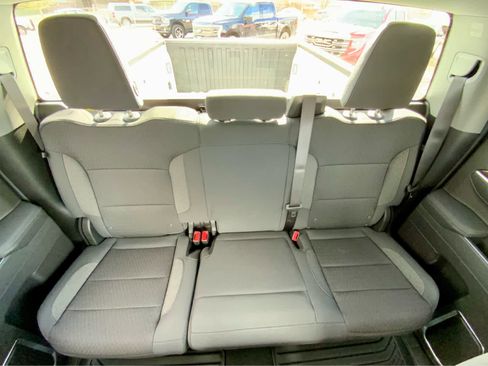 New 2026 GMC Sierra 1500 Elevation image 33