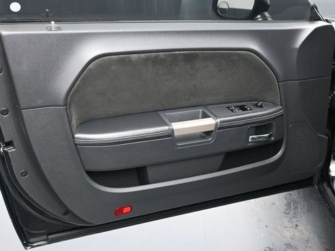 Used 2012 Dodge Challenger SRT8 w/ Premium Sound Group RWD image 18