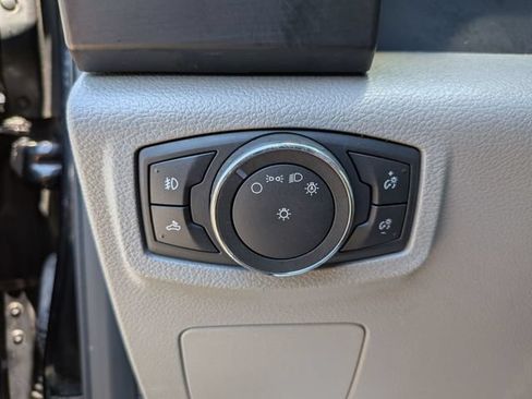 Used 2017 Ford F150 XL w/ Equipment Group 101A Mid AWD/4WD image 13