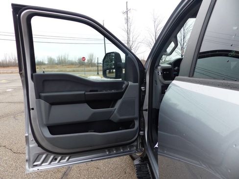 Used 2023 Ford F350 XL w/ FX4 Off-Road Package image 17