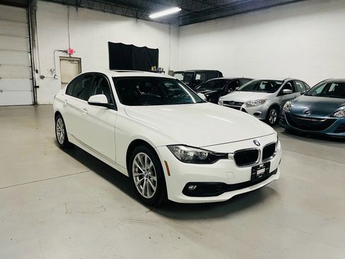 Used 2017 BMW 320i xDrive Sedan image 4
