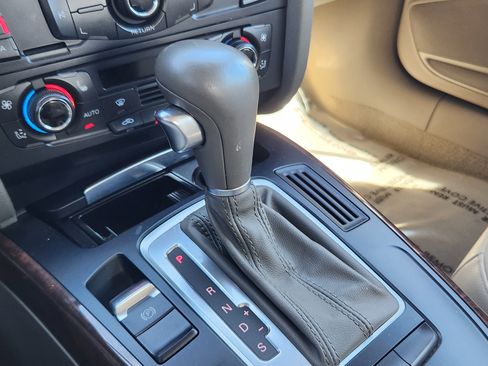 Used 2011 Audi A5 2.0T Premium Plus image 11