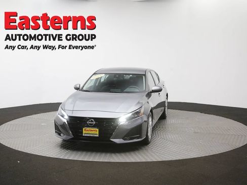 Used 2023 Nissan Altima 2.5 S FWD image 47