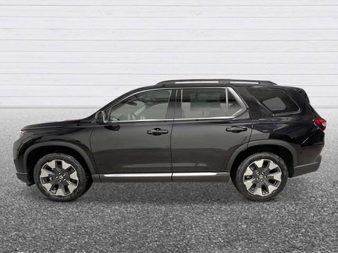 New 2026 Honda Pilot Touring image 11