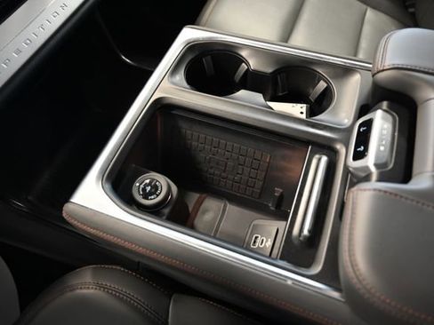 Used 2025 Ford Expedition Max Active AWD/4WD image 24
