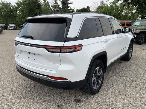 Used 2022 Jeep Grand Cherokee Limited 4xe AWD/4WD image 13