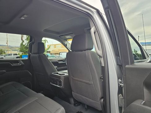Certified 2025 GMC Sierra 1500 Elevation AWD/4WD image 12