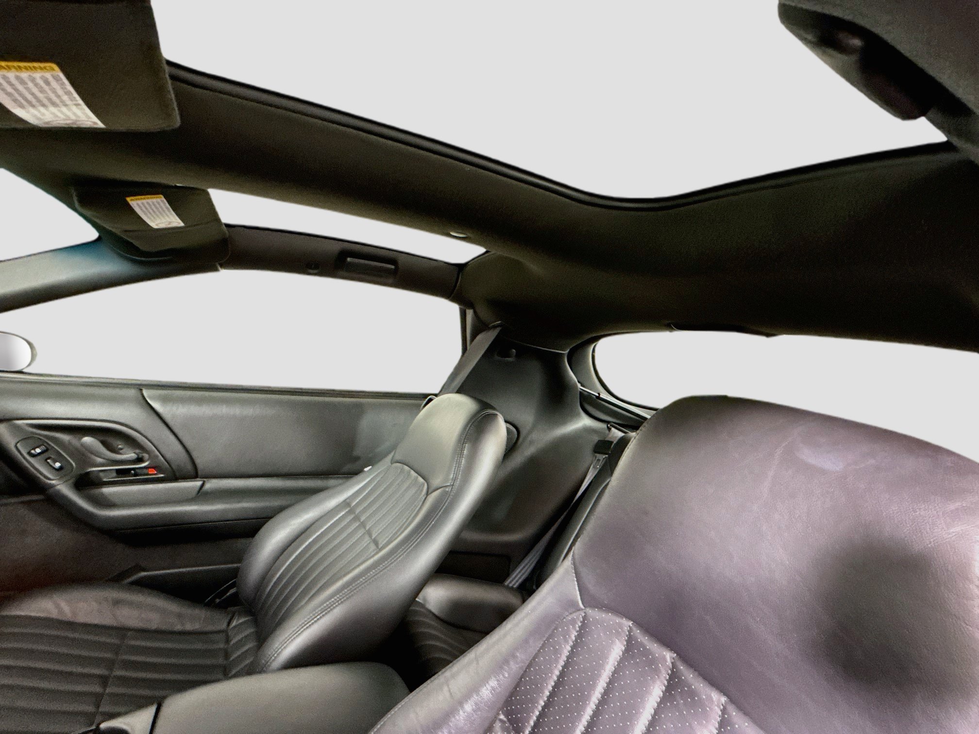 Used 2002 Chevrolet Camaro Z28 w/ SS Performance/Appearance Pkg RWD image 21