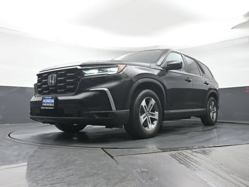 Certified 2023 Honda Pilot EX-L image 30