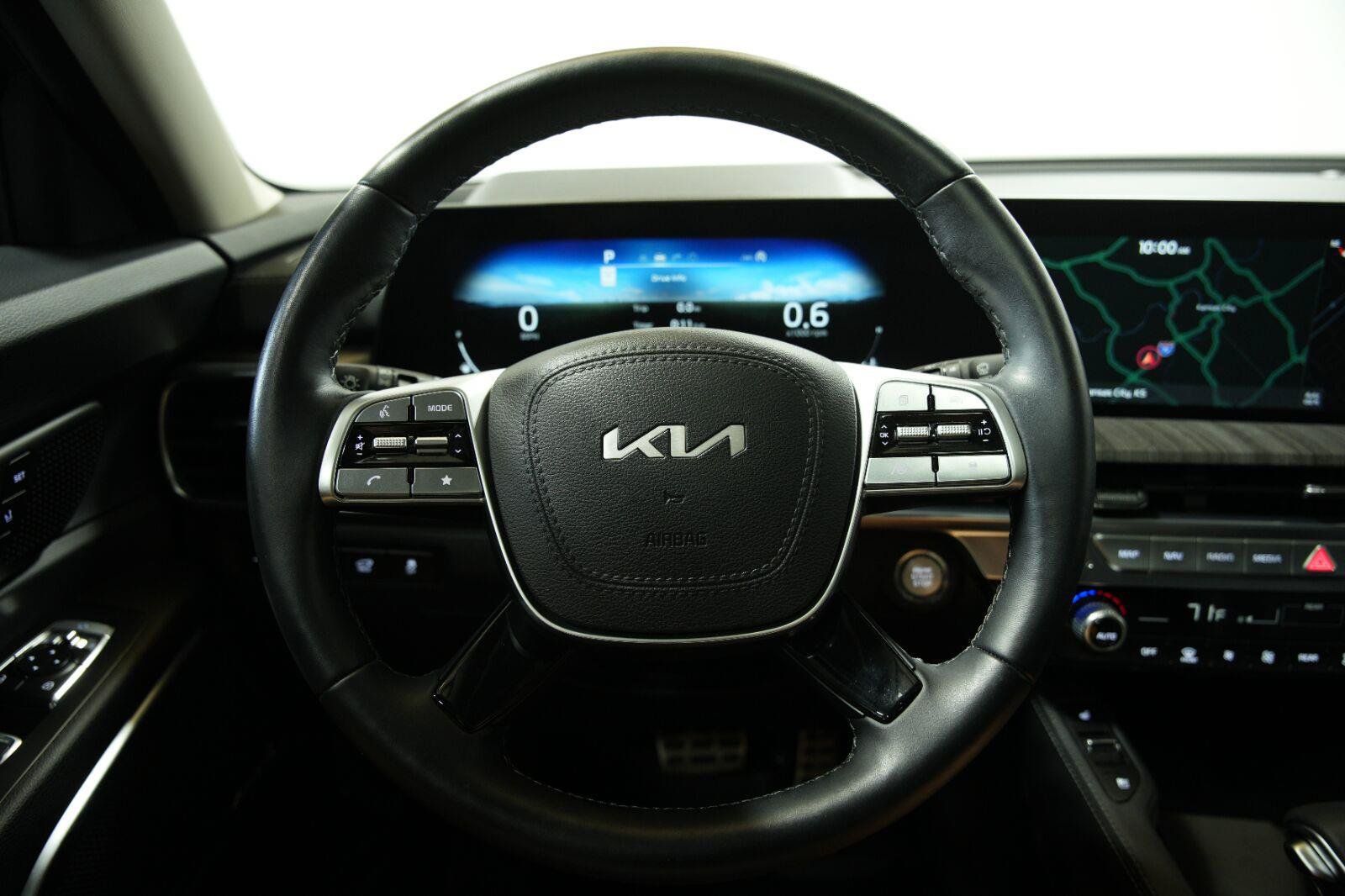 Used 2025 Kia Telluride SX AWD/4WD image 42