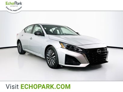 Used 2024 Nissan Altima 2.5 SV