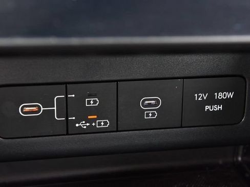 Used 2025 Hyundai Sonata SEL FWD image 15