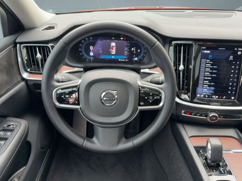 Certified 2023 Volvo S60 B5 Plus image 26