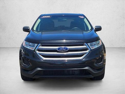 Used 2016 Ford Edge SE FWD image 2