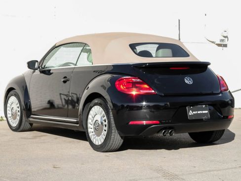 Used 2014 Volkswagen Beetle 1.8T image 9