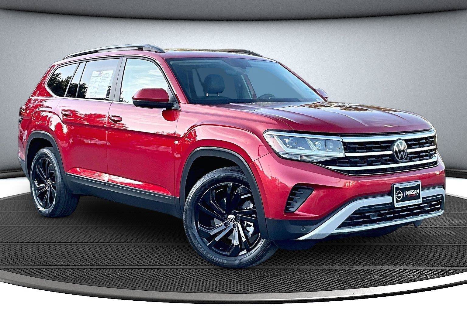 Used 2023 Volkswagen Atlas SE AWD/4WD image 1