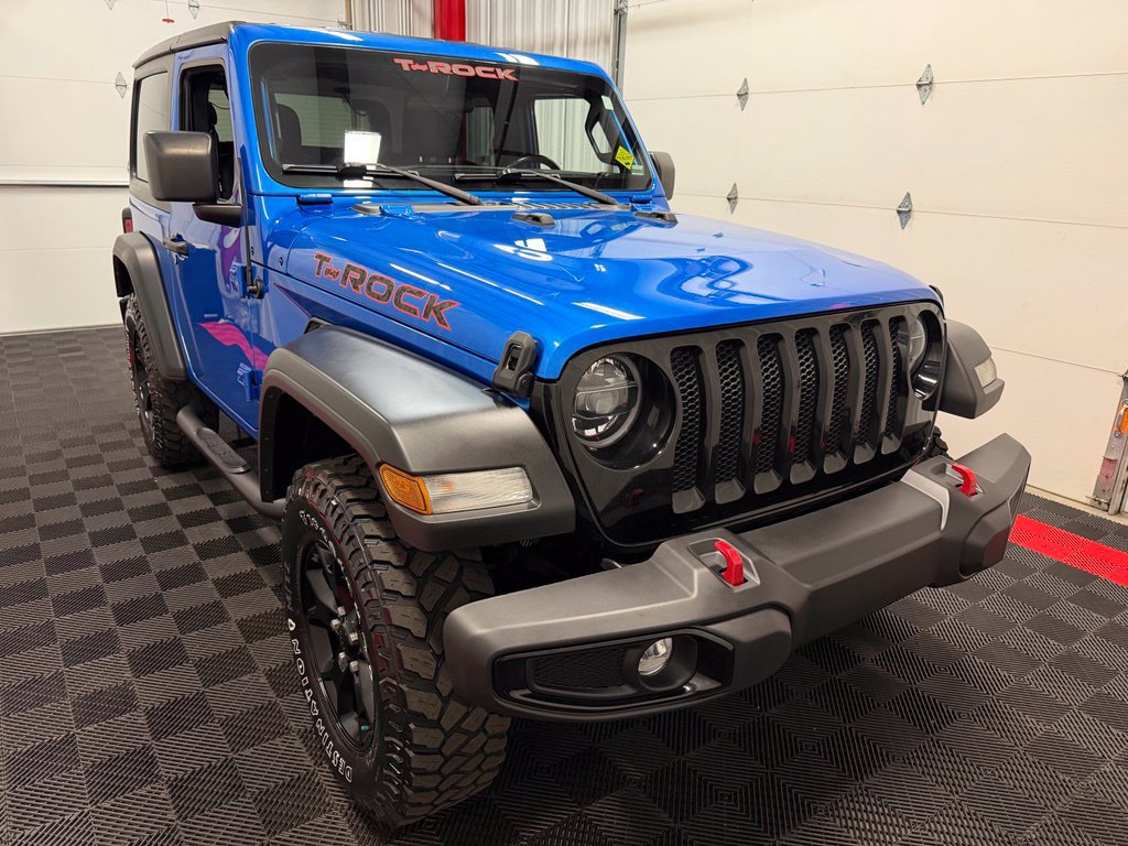 Used 2021 Jeep Wrangler Sport AWD/4WD image 13