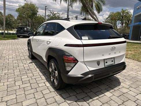 Used 2025 Hyundai Kona SEL FWD image 35