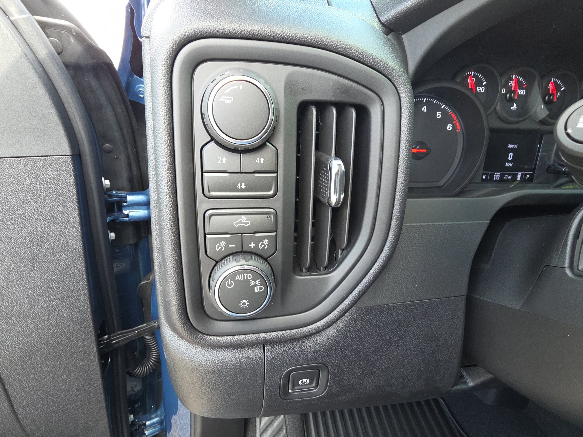 New 2026 Chevrolet Silverado 2500 Custom AWD/4WD image 20