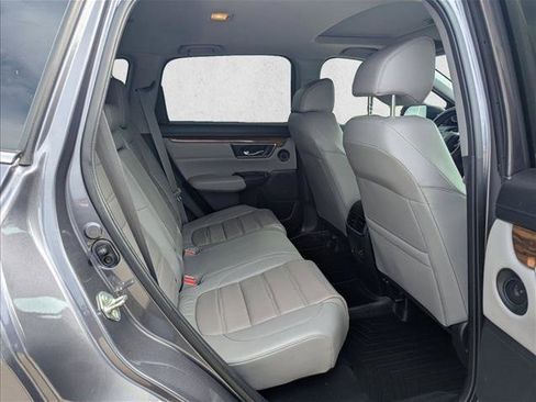 Used 2018 Honda CR-V Touring image 14