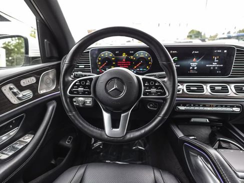 Used 2021 Mercedes-Benz GLS 450 4MATIC image 26
