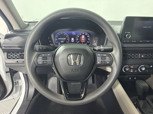 Used 2025 Honda Accord LX image 11