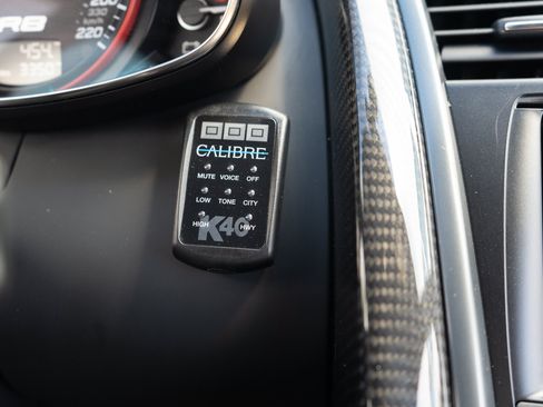 Used 2010 Audi R8 V10 AWD/4WD image 17