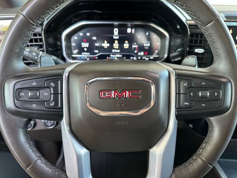 Used 2023 GMC Sierra 1500 SLT w/ SLT Premium Package AWD/4WD image 22
