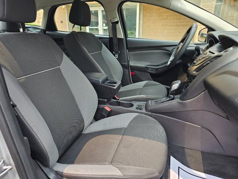 Used 2014 Ford Focus S FWD image 24