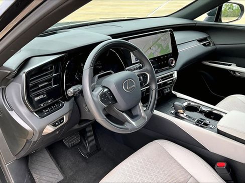 Used 2025 Lexus RX 350 Premium Plus w/ Convenience Package image 18