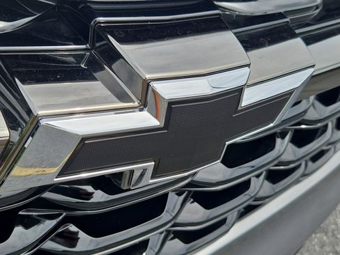 New 2026 Chevrolet Trax RS w/ Driver Confidence Package FWD image 16