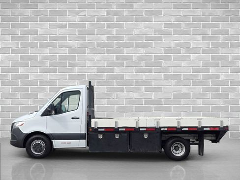 Used 2019 Mercedes-Benz Sprinter 170 image 2