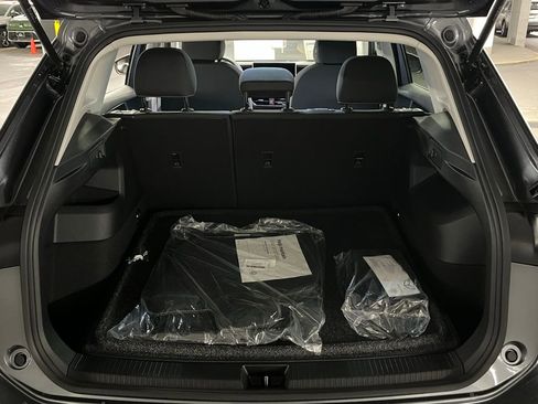 New 2026 Volkswagen Tiguan S image 37